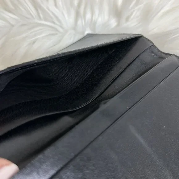 COPY - 💯Authentic Fendi Bifold Long Wallet 🍀 - Picture 5 of 12